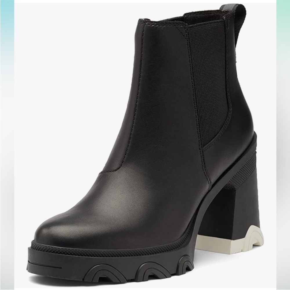 $220 Sorel Brex Heel Chelsea Bootie Boot white heel black winter rain boot 9.5
